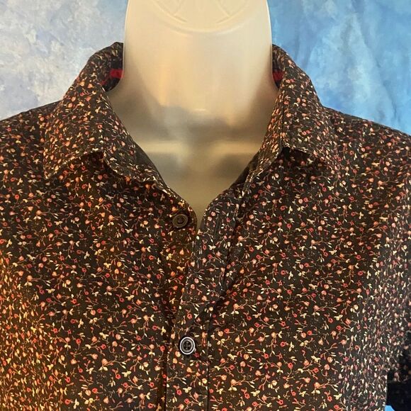 G by Guess Women's Black Floral Button-Up Shirt, Small, 2H-125T013 - Picture 3 of 8